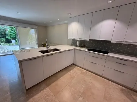 16420 SW 48th Terrace Miami FL 33185