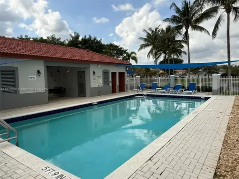 16420 SW 48th Terrace Miami FL 33185