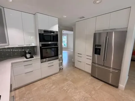 16420 SW 48th Terrace Miami FL 33185