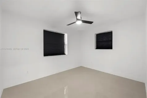 3150 SW 39th Avenue West Park FL 33023
