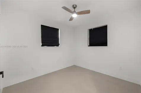 3150 SW 39th Avenue West Park FL 33023