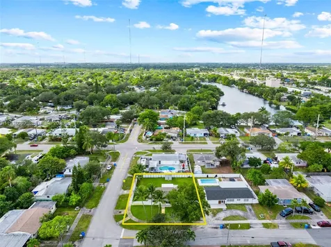 3150 SW 39th Avenue West Park FL 33023