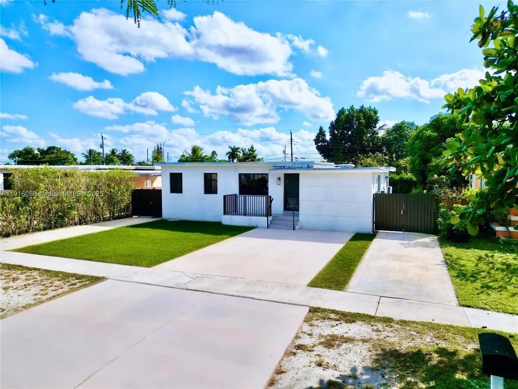 272 E 54th Street Hialeah FL 33013