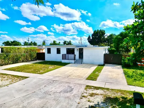 272 E 54th Street Hialeah FL 33013