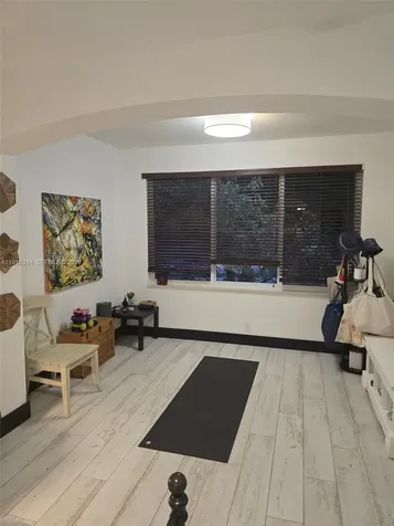2019 Harbor View Circle Weston FL 33327