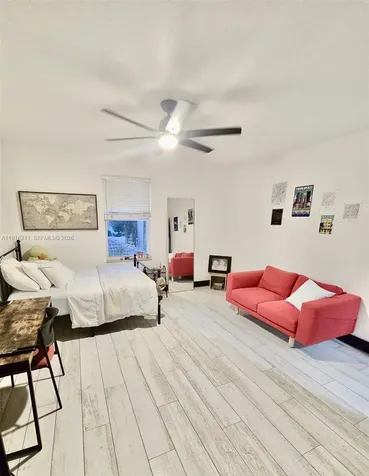 2019 Harbor View Circle Weston FL 33327