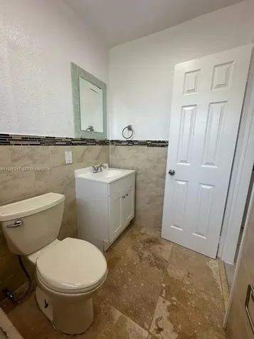 1280 W 54th Street Hialeah FL 33012