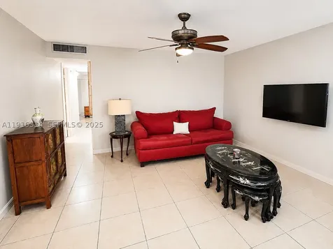 116 Tuscany B Delray Beach FL 33446