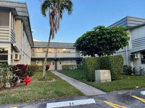 116 Tuscany B Delray Beach FL 33446