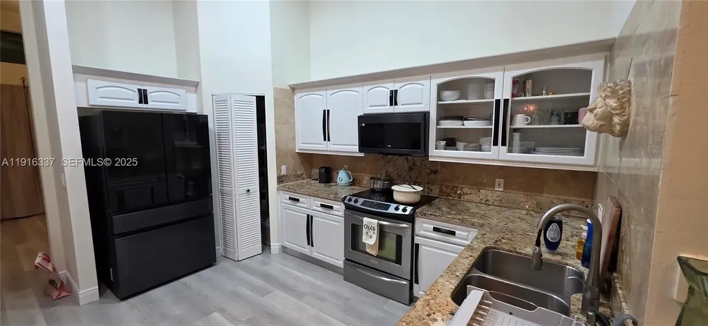 5010 Perignon Way Coral Springs FL 33067