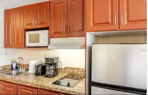 19201 Collins Avenue Sunny Isles Beach FL 33160