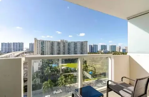 19201 Collins Avenue Sunny Isles Beach FL 33160