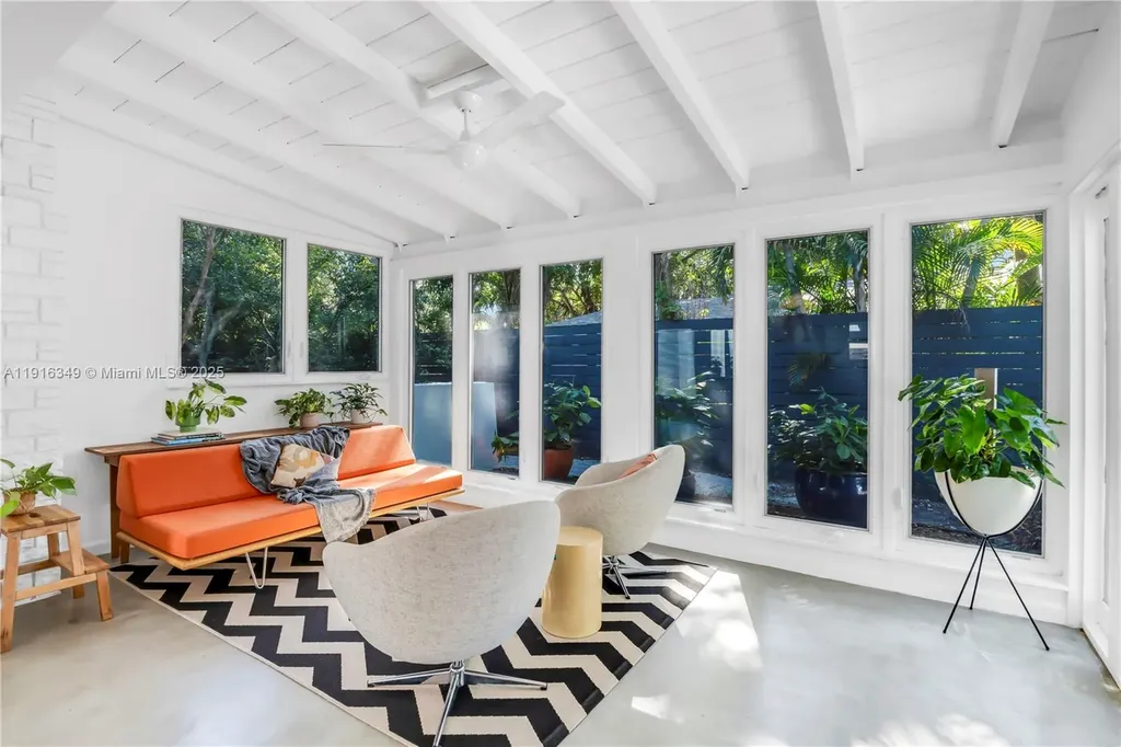 2333 SW 34th Way Fort Lauderdale FL 33312