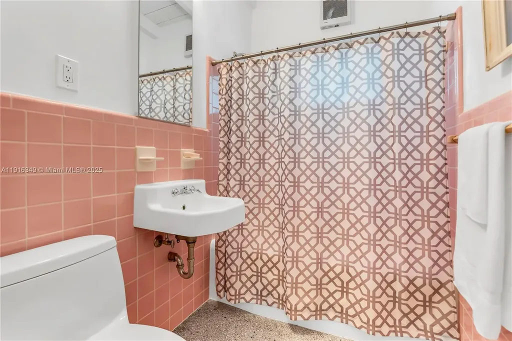 2333 SW 34th Way Fort Lauderdale FL 33312