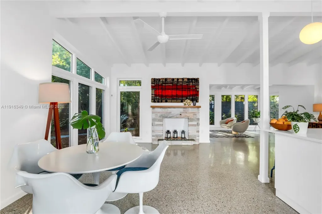 2333 SW 34th Way Fort Lauderdale FL 33312