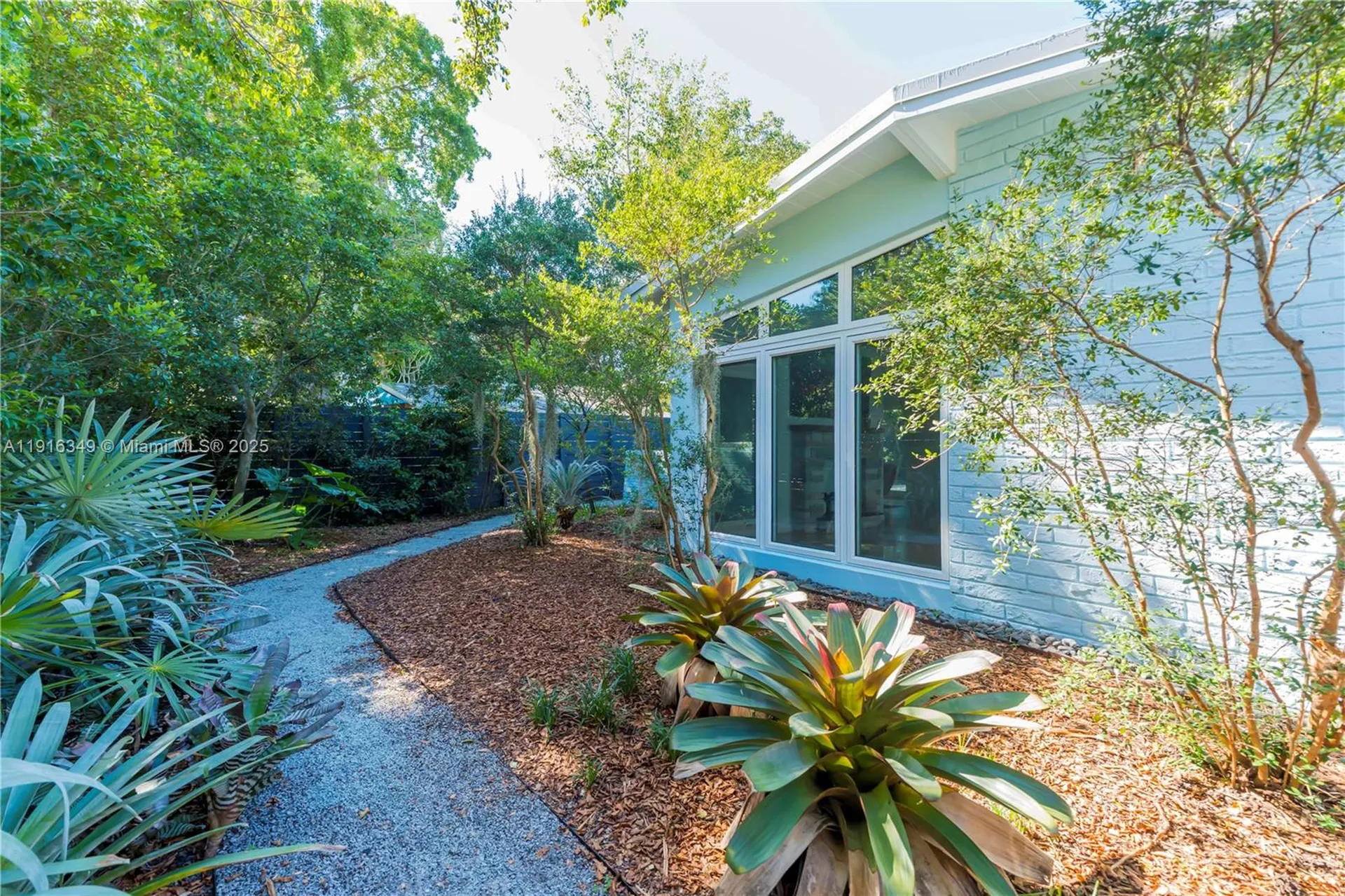 2333 SW 34th Way Fort Lauderdale FL 33312