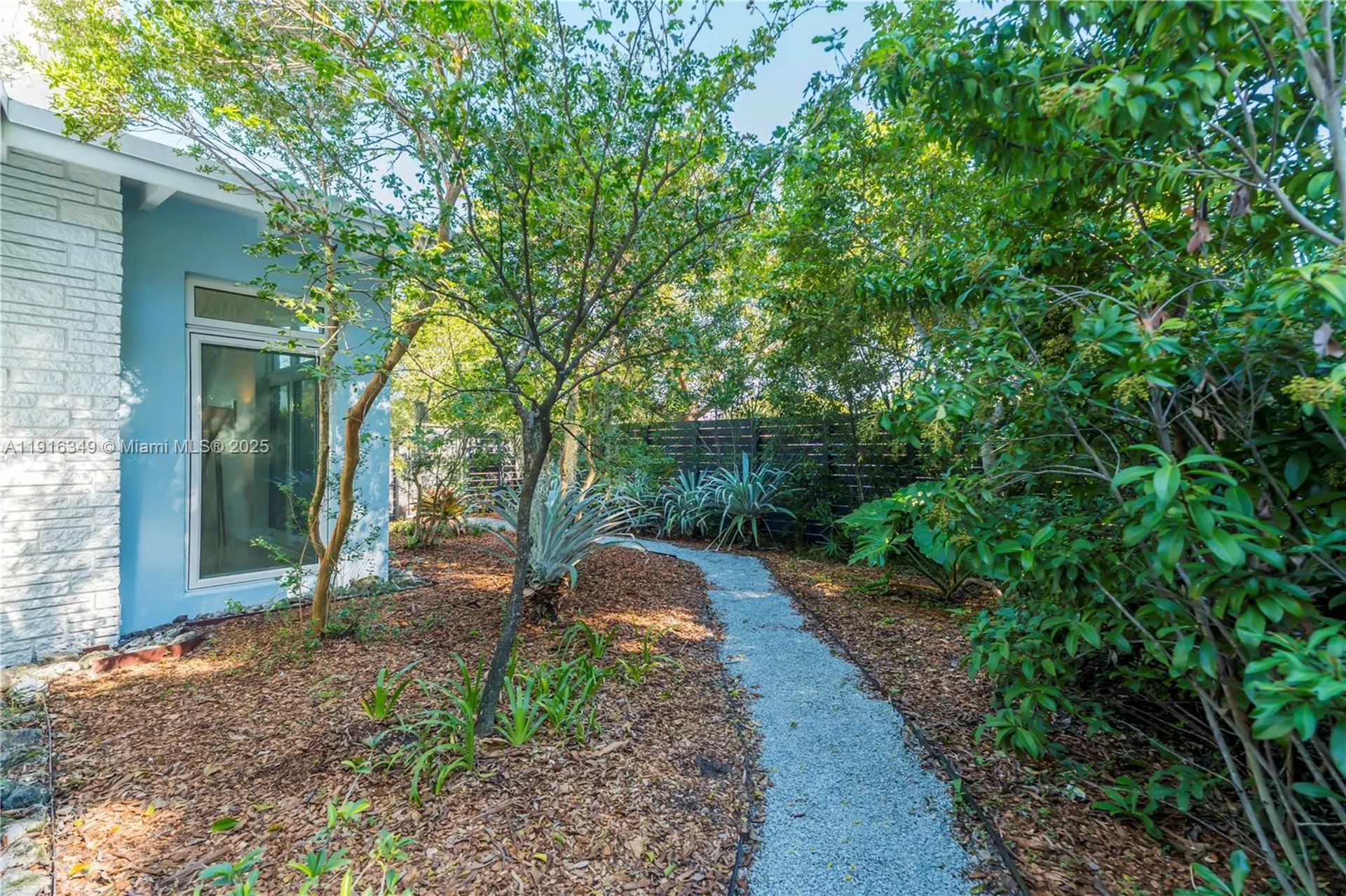 2333 SW 34th Way Fort Lauderdale FL 33312