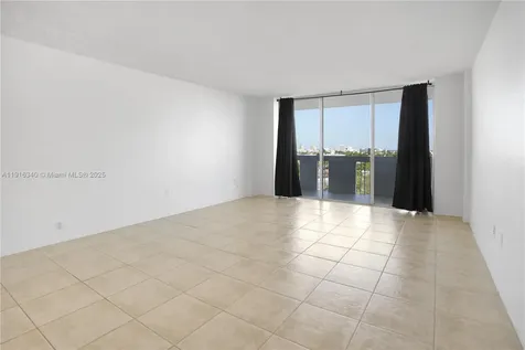 800 West Avenue Miami Beach FL 33139