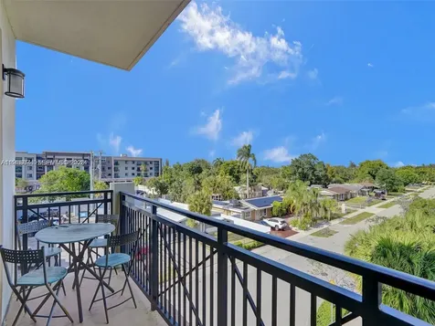 4100 SW 64th Avenue Davie FL 33314