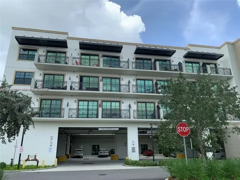 4100 SW 64th Avenue Davie FL 33314