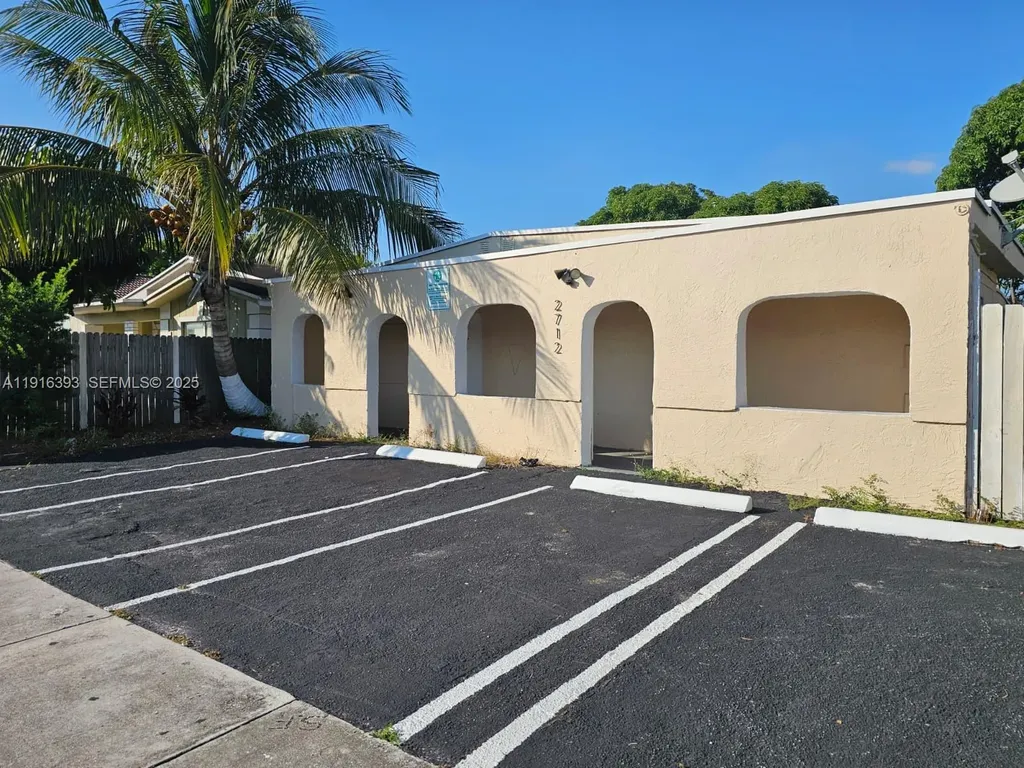 2712 NW 14th Street Fort Lauderdale FL 33311