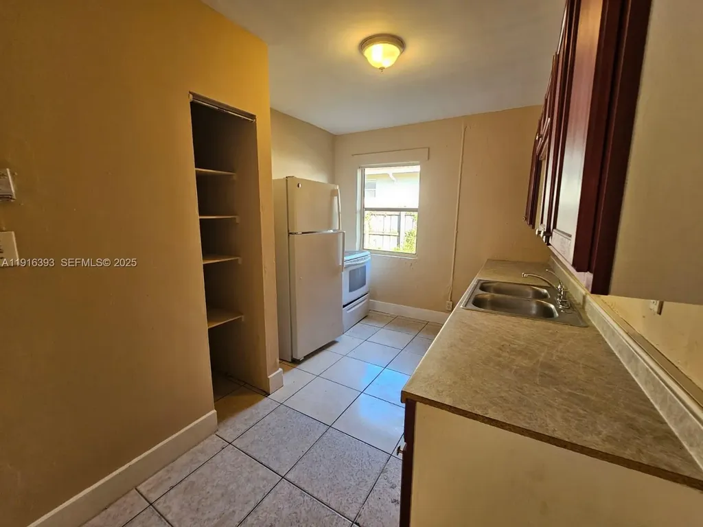 2712 NW 14th Street Fort Lauderdale FL 33311