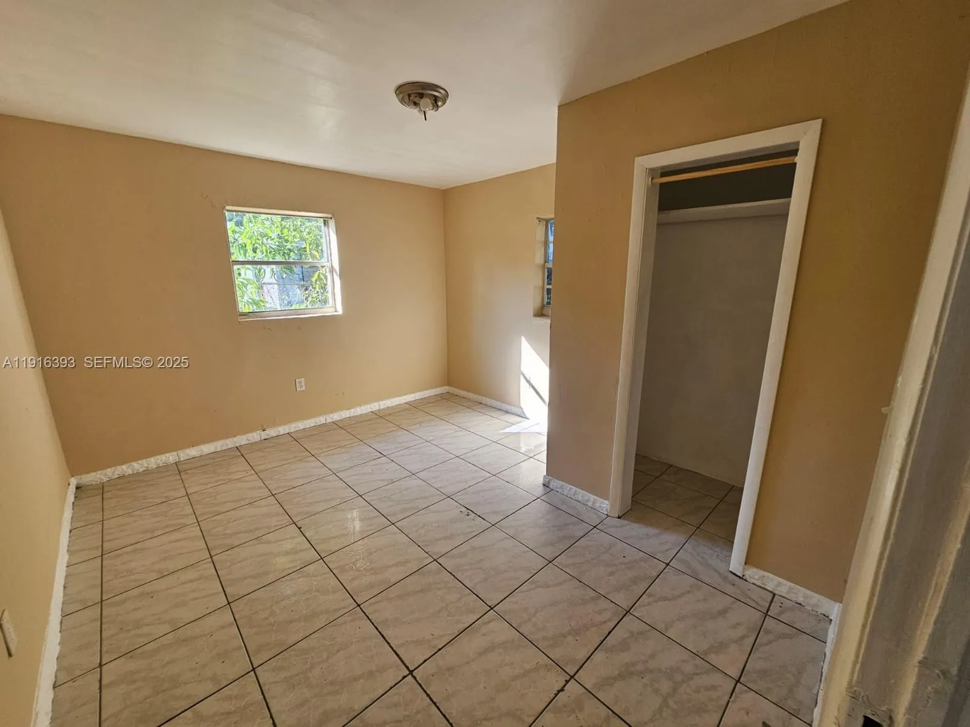 2712 NW 14th Street Fort Lauderdale FL 33311