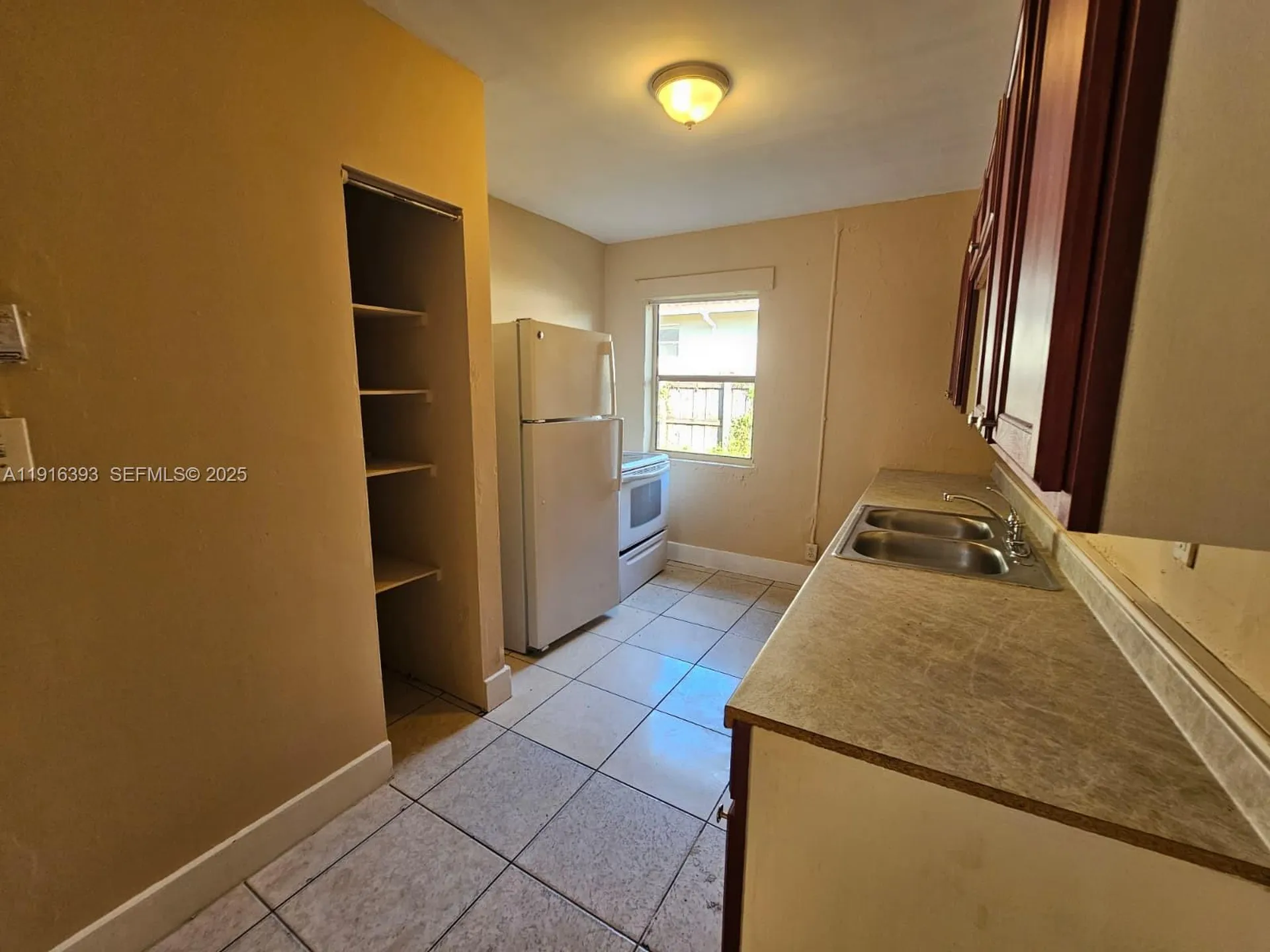 2712 NW 14th Street Fort Lauderdale FL 33311