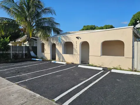 2712 NW 14th Street Fort Lauderdale FL 33311