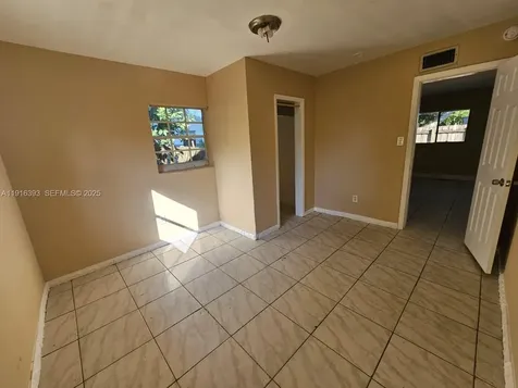 2712 NW 14th Street Fort Lauderdale FL 33311