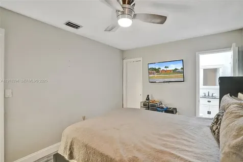 3761 NW 205th Street Miami Gardens FL 33055