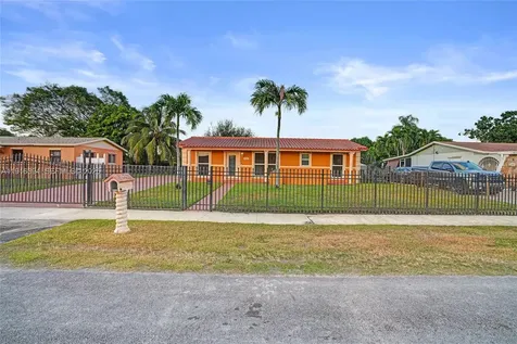 3761 NW 205th Street Miami Gardens FL 33055