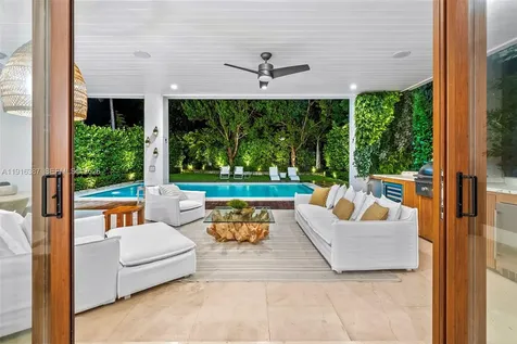 1621 S Bayshore Drive Miami FL 33133