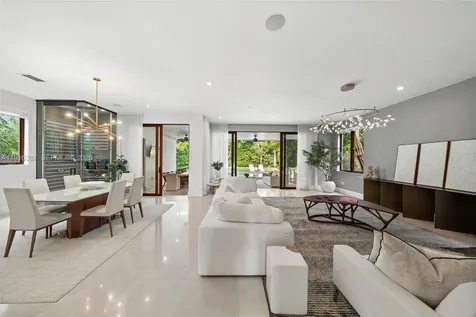 1621 S Bayshore Drive Miami FL 33133