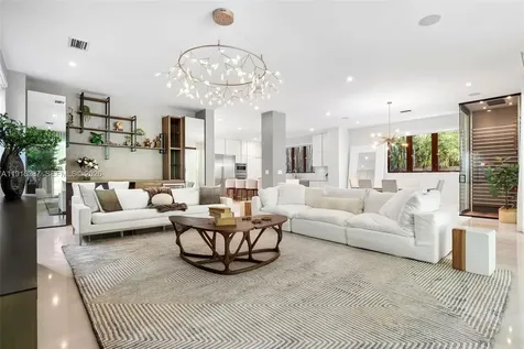 1621 S Bayshore Drive Miami FL 33133