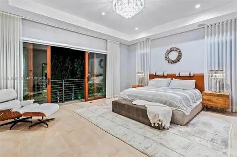 1621 S Bayshore Drive Miami FL 33133
