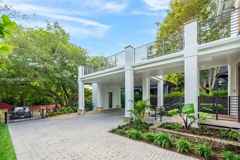 1621 S Bayshore Drive Miami FL 33133