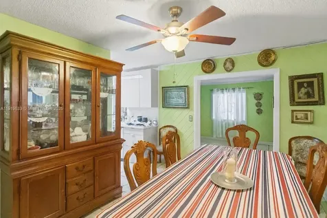 8107 SW 19th Street North Lauderdale FL 33068