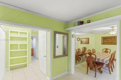 8107 SW 19th Street North Lauderdale FL 33068