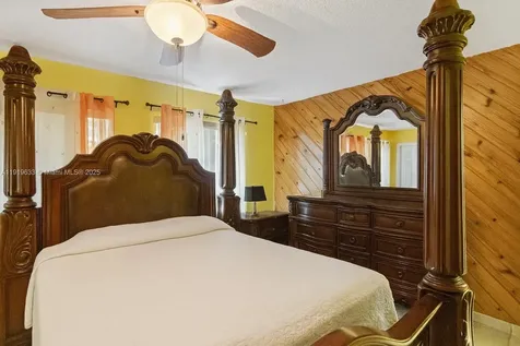 8107 SW 19th Street North Lauderdale FL 33068