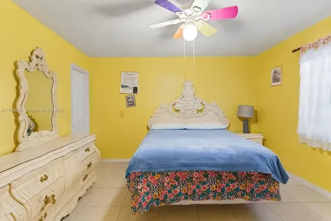 8107 SW 19th Street North Lauderdale FL 33068