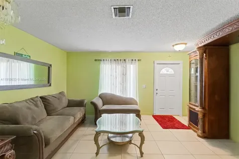 8107 SW 19th Street North Lauderdale FL 33068