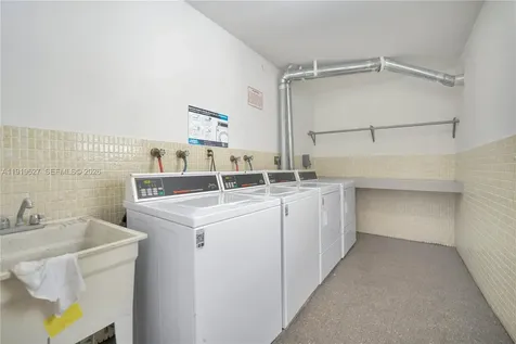 8901 NW 38th Drive Coral Springs FL 33065