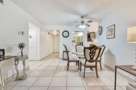 8901 NW 38th Drive Coral Springs FL 33065