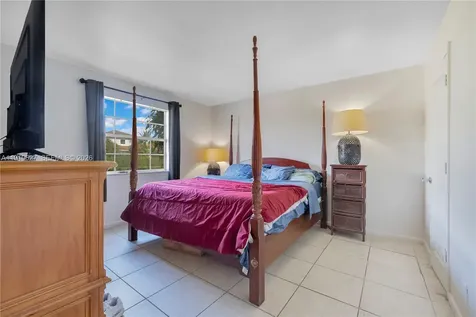 8901 NW 38th Drive Coral Springs FL 33065