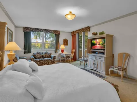 445 Grand Bay Drive Key Biscayne FL 33149