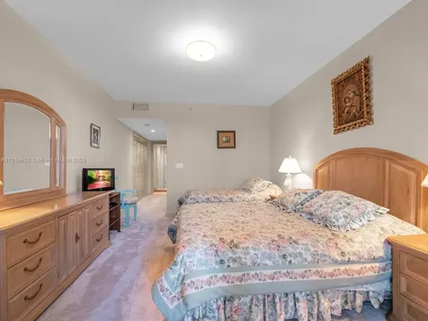 445 Grand Bay Drive Key Biscayne FL 33149