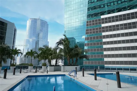 200 Biscayne Boulevard Way Miami FL 33131