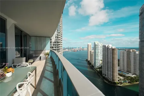 200 Biscayne Boulevard Way Miami FL 33131