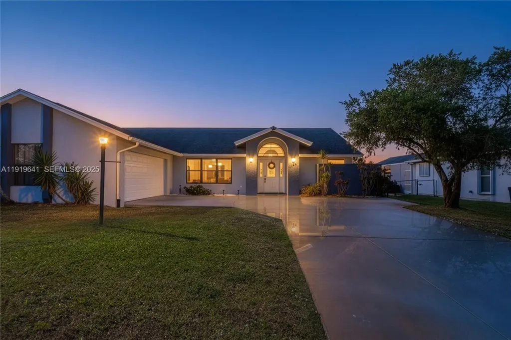 5402 NW Emblem Street Port St. Lucie FL 34983